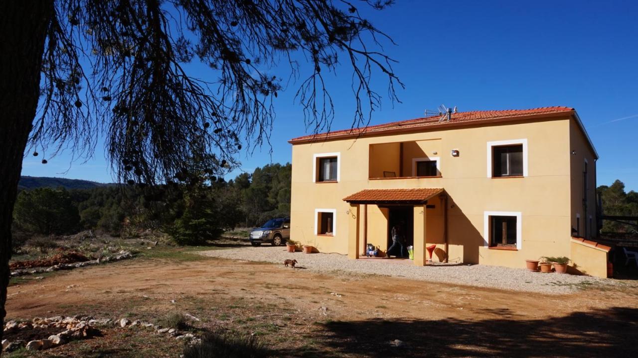 Casa Las 2 Salchichas Bocairent Exterior photo